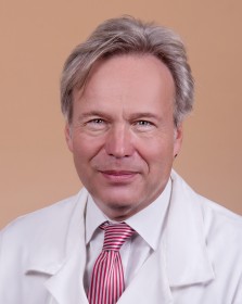 primář MUDr. Petr Lhoták